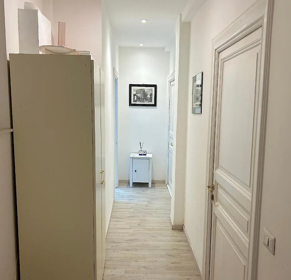Apartment Urbe - Delizioso Appartamento Quartiere Coppede Rome