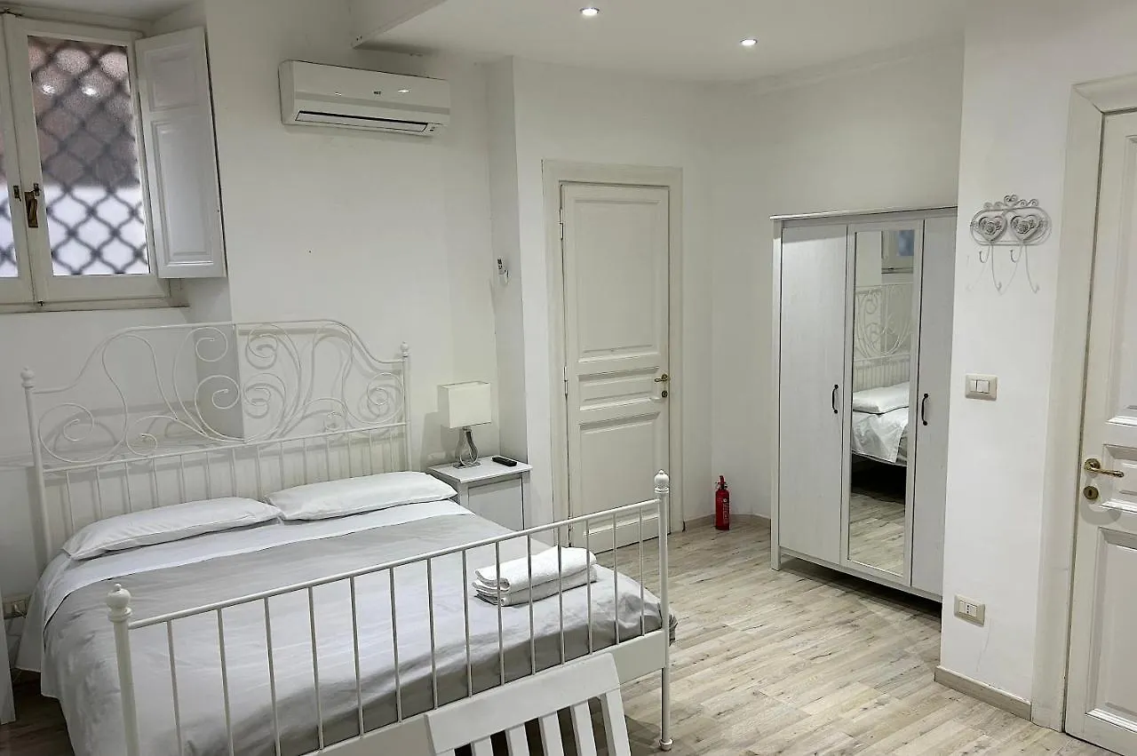 Apartment Urbe - Delizioso Appartamento Quartiere Coppede Rome